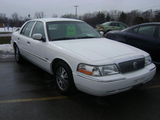 Mercury Grand Marquis Base GL Sedan