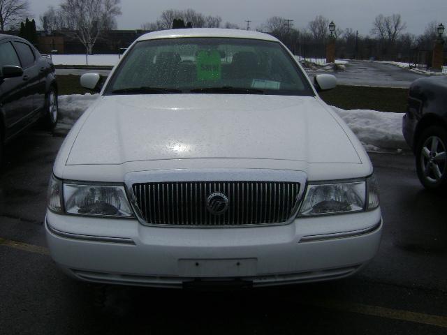 Mercury Grand Marquis 2004 photo 3