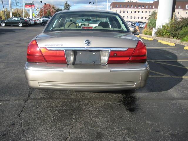 Mercury Grand Marquis 2004 photo 4