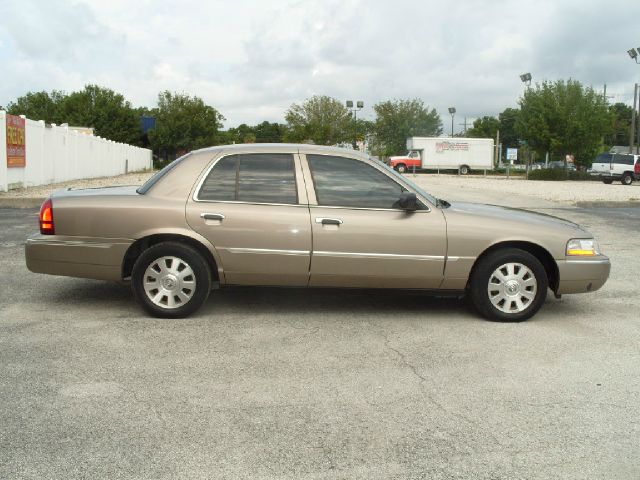 Mercury Grand Marquis LS Premium Sedan