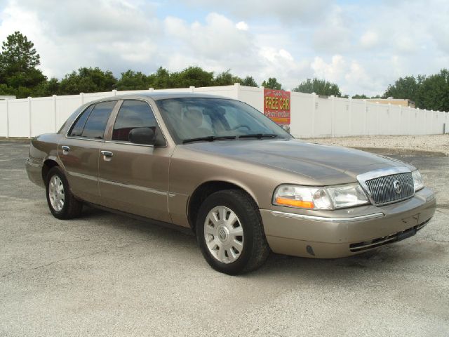 Mercury Grand Marquis 2004 photo 4