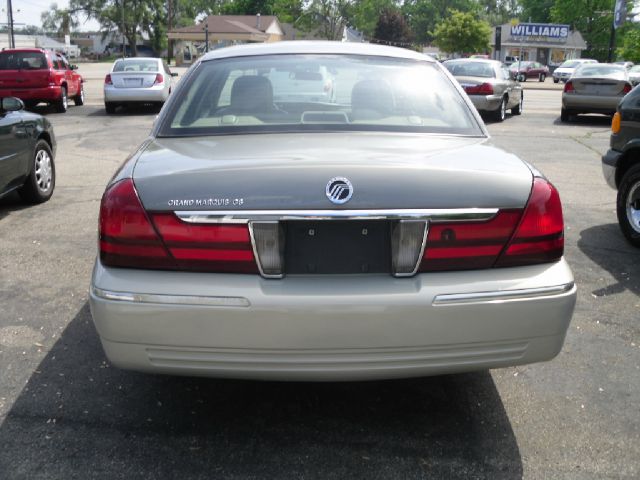 Mercury Grand Marquis 2004 photo 1