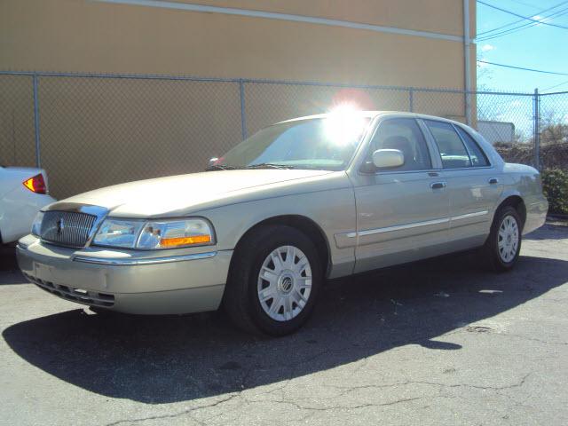 Mercury Grand Marquis XLS Sedan