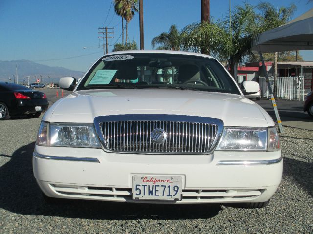 Mercury Grand Marquis 2005 photo 1