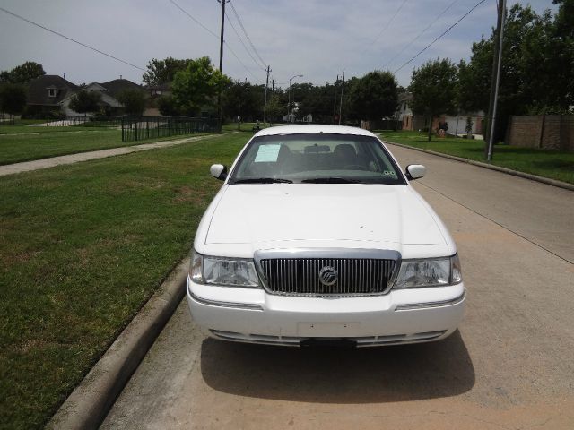 Mercury Grand Marquis Crew Cab 167 WB 4WD DRW Sedan