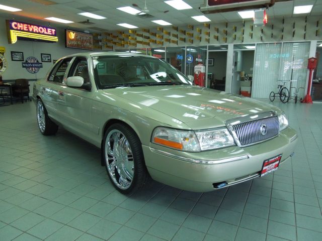 Mercury Grand Marquis 2005 photo 4