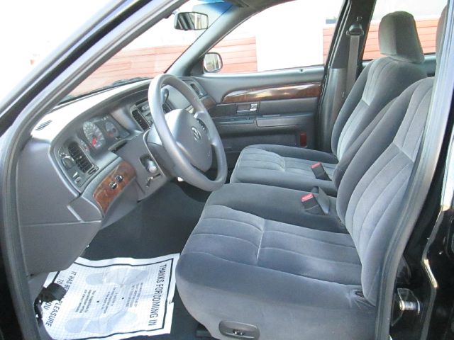 Mercury Grand Marquis 2005 photo 4