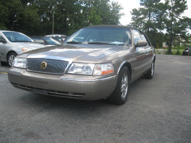 Mercury Grand Marquis 2005 photo 3