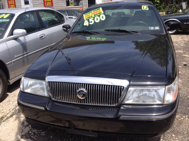 Mercury Grand Marquis 2005 photo 3