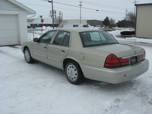 Mercury Grand Marquis 2005 photo 3