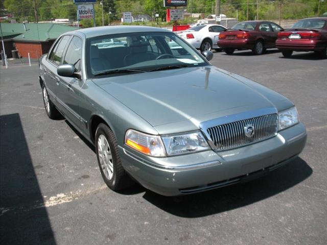 Mercury Grand Marquis 2005 photo 3