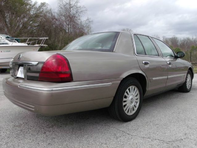 Mercury Grand Marquis 2006 photo 3