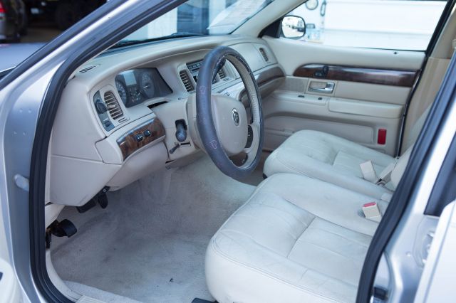 Mercury Grand Marquis 2006 photo 1