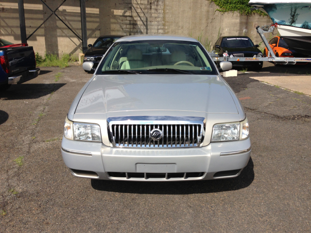 Mercury Grand Marquis 2006 photo 1