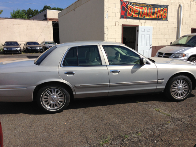 Mercury Grand Marquis 2006 photo 4