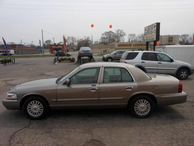 Mercury Grand Marquis 2006 photo 4