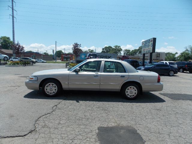 Mercury Grand Marquis 2006 photo 4