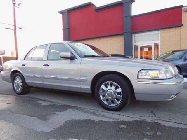 Mercury Grand Marquis 2006 photo 1