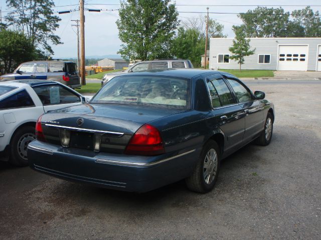 Mercury Grand Marquis 2007 photo 2