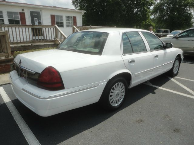 Mercury Grand Marquis 2007 photo 3