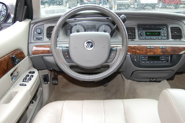 Mercury Grand Marquis 2007 photo 1