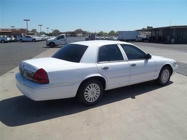 Mercury Grand Marquis 2007 photo 2