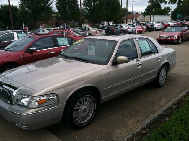 Mercury Grand Marquis 2008 photo 4