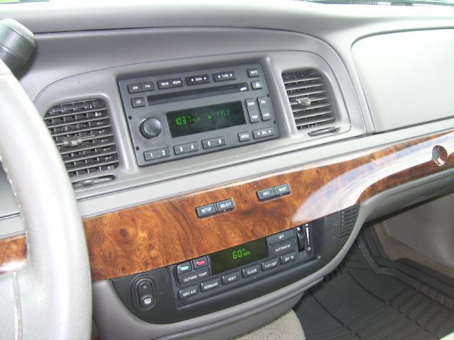 Mercury Grand Marquis 2008 photo 46