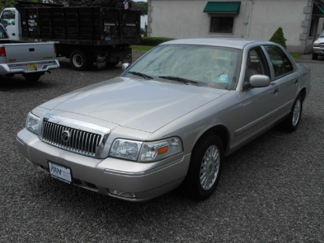 Mercury Grand Marquis Touring W/nav.sys Sedan