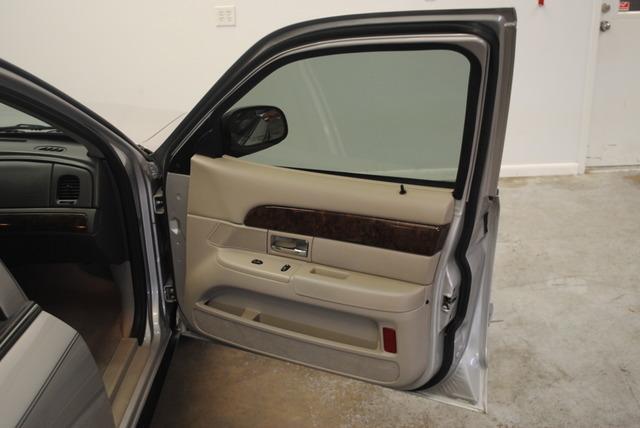 Mercury Grand Marquis 2008 photo 17