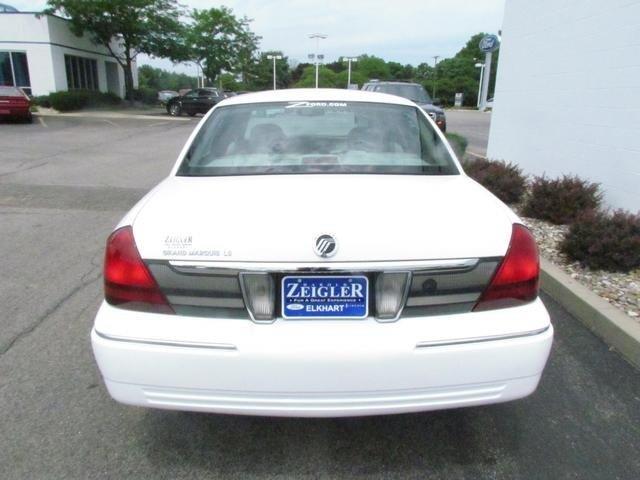 Mercury Grand Marquis 2009 photo 2