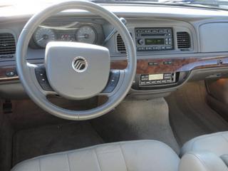 Mercury Grand Marquis 2009 photo 3