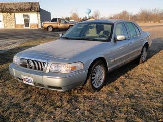 Mercury Grand Marquis 2009 photo 2