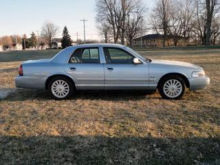 Mercury Grand Marquis 2009 photo 4