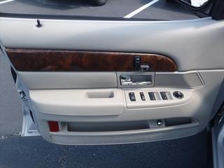 Mercury Grand Marquis 2009 photo 4