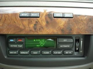 Mercury Grand Marquis 2009 photo 2