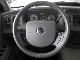 Mercury Grand Marquis 2009 photo 2