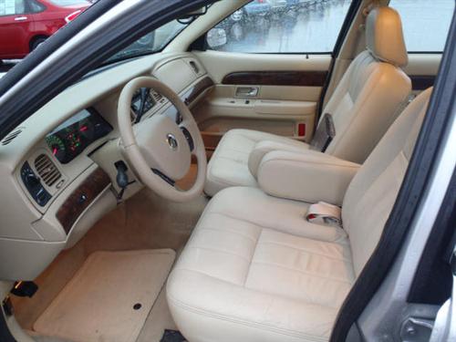 Mercury Grand Marquis 2009 photo 4