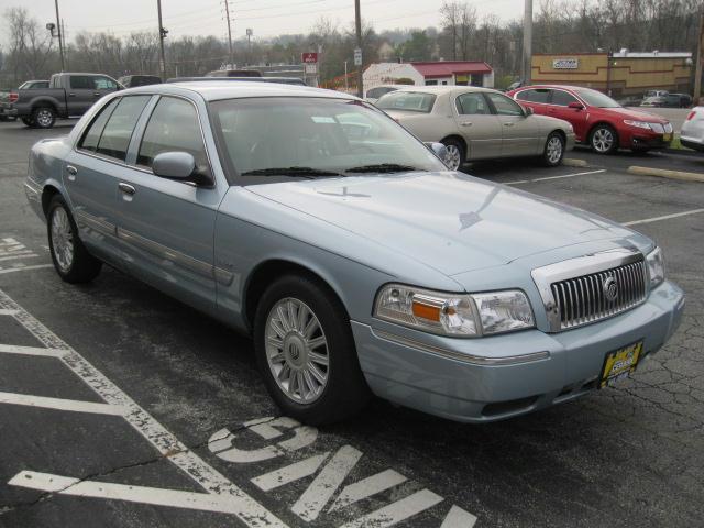 Mercury Grand Marquis 2009 photo 1