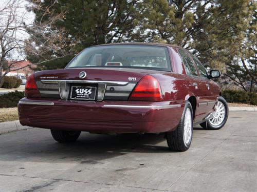 Mercury Grand Marquis 2009 photo 2