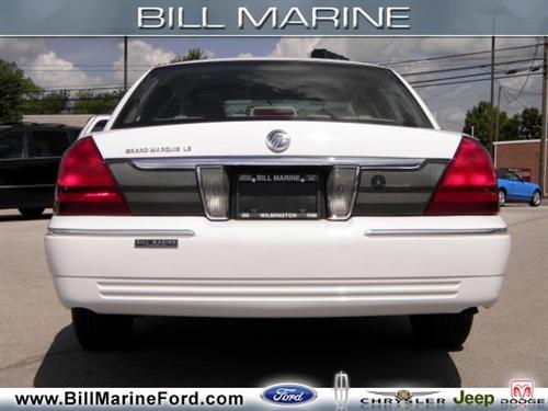 Mercury Grand Marquis 2009 photo 2