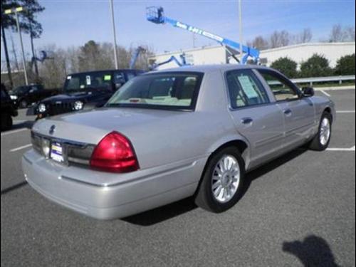 Mercury Grand Marquis 2009 photo 4