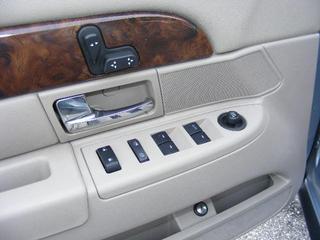 Mercury Grand Marquis 2009 photo 3