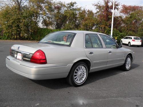 Mercury Grand Marquis 2009 photo 2