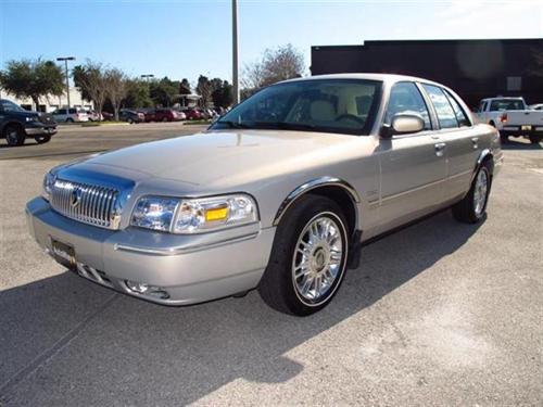 Mercury Grand Marquis 2009 photo 2