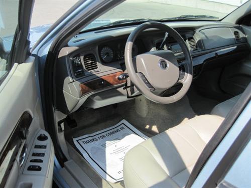 Mercury Grand Marquis 2009 photo 3