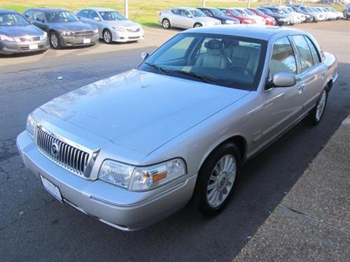 Mercury Grand Marquis 2009 photo 2