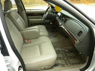 Mercury Grand Marquis 2009 photo 3