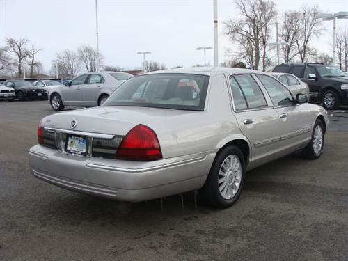 Mercury Grand Marquis 2009 photo 3