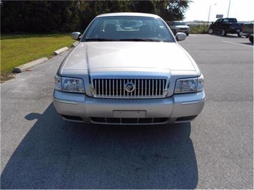 Mercury Grand Marquis 2009 photo 2